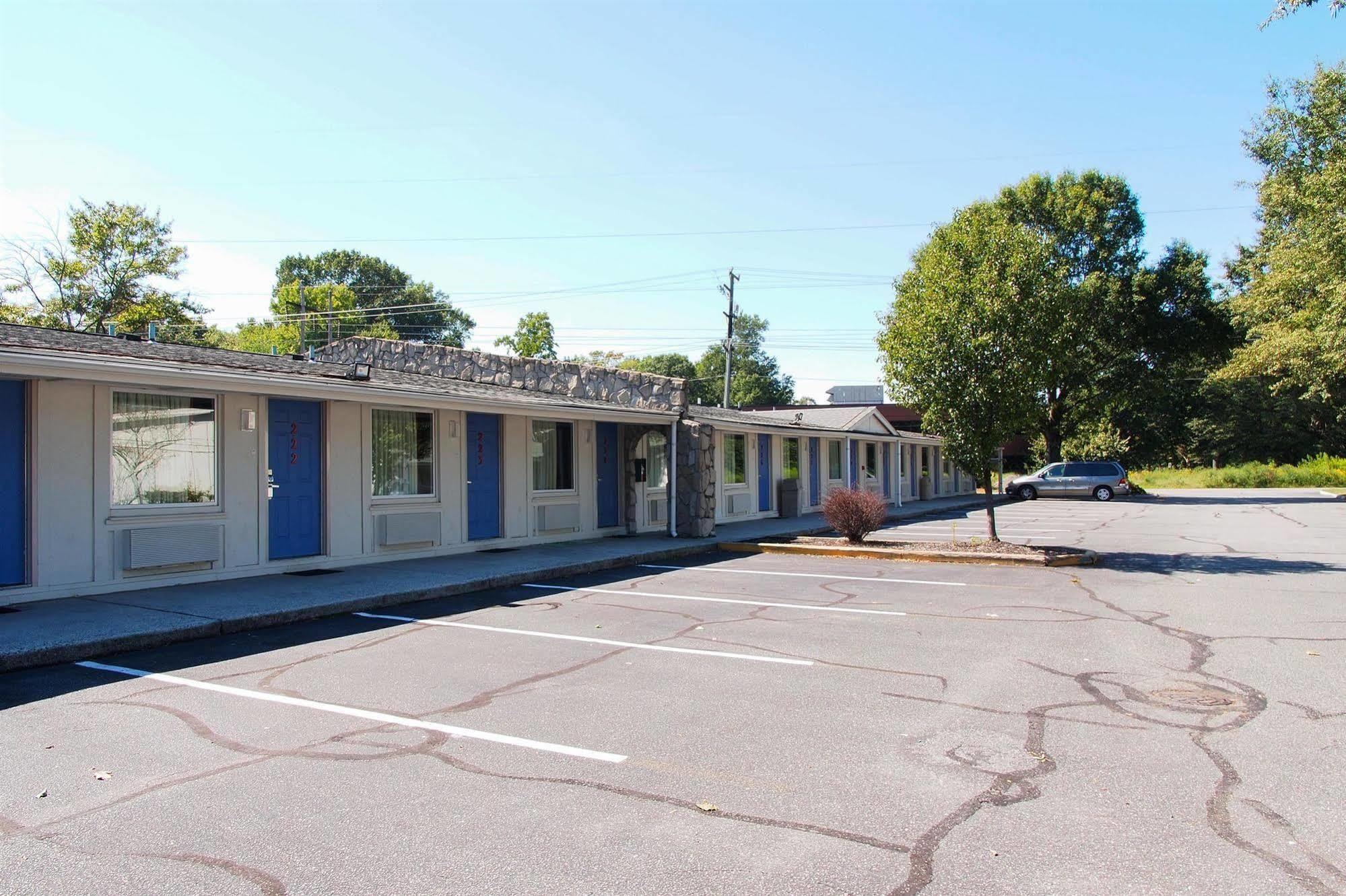 Motel 6-Newport News, Va Zewnętrze zdjęcie