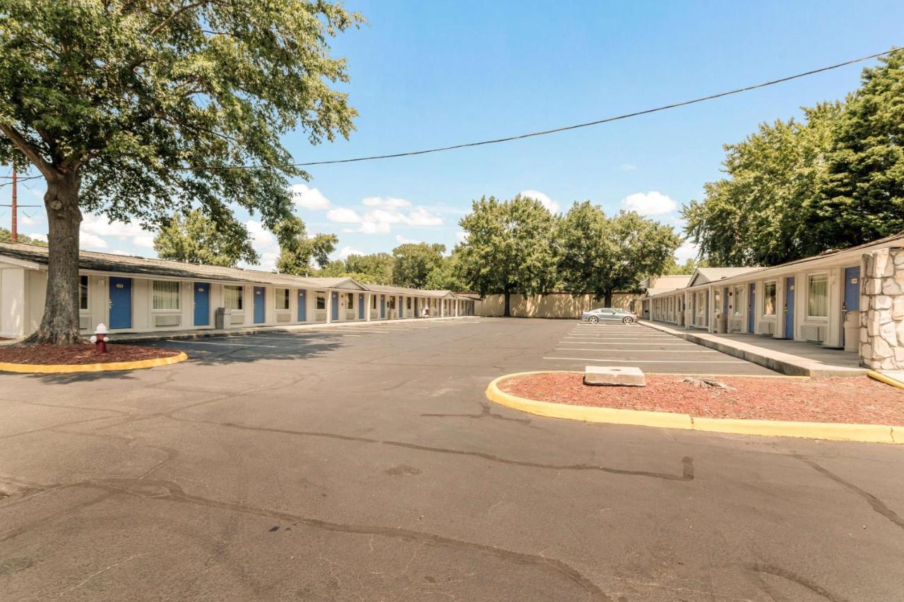 Motel 6-Newport News, Va Zewnętrze zdjęcie