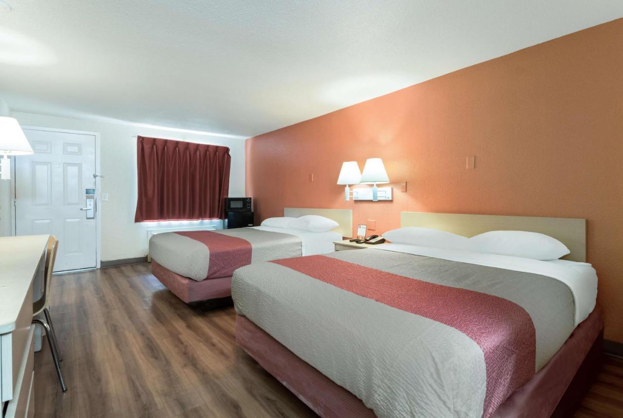 Motel 6-Newport News, Va Zewnętrze zdjęcie