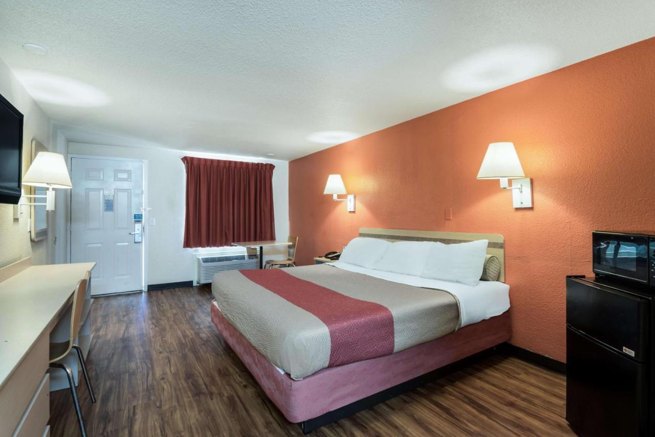 Motel 6-Newport News, Va Zewnętrze zdjęcie